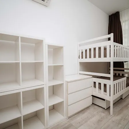 Sea View Family La Apartment Warna